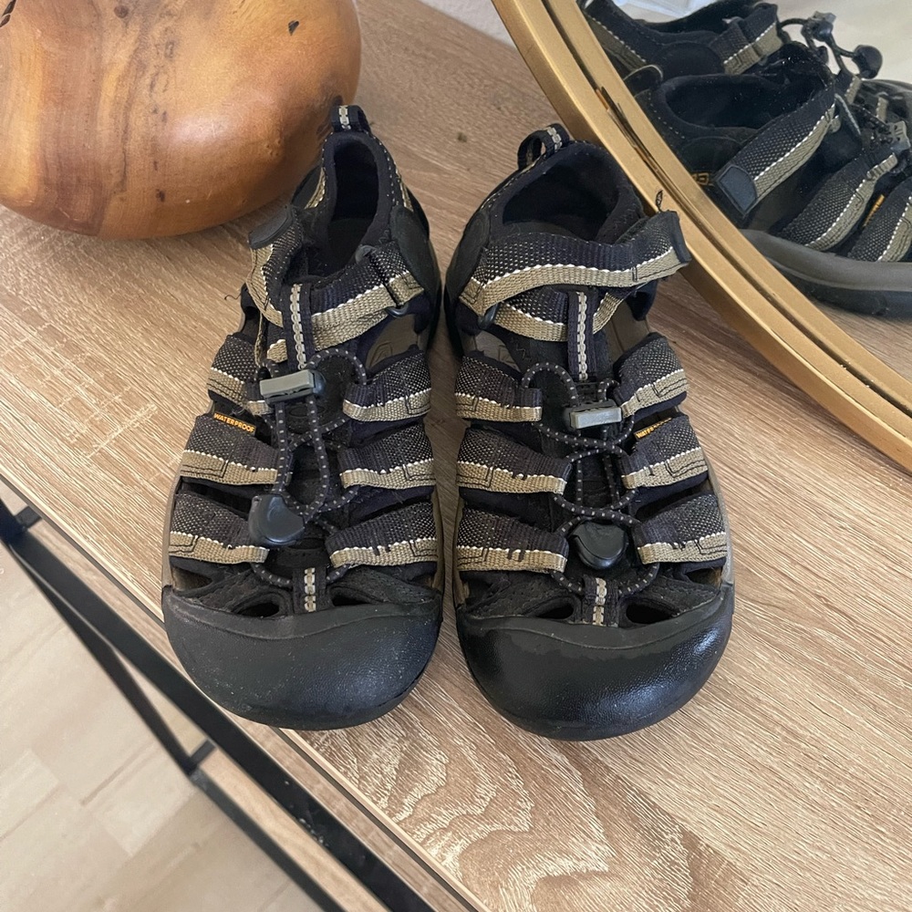 Kid Keens Sandals